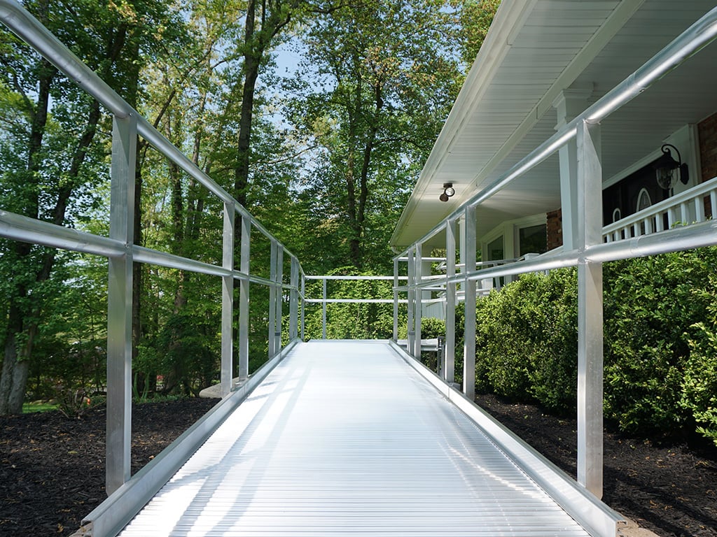 Liberty Series Solid-Deck Aluminum Access Ramp at a House